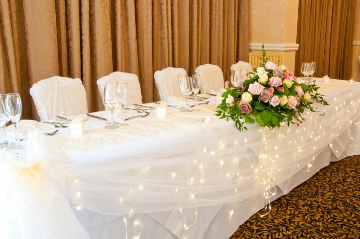 churchill suite wedding top table